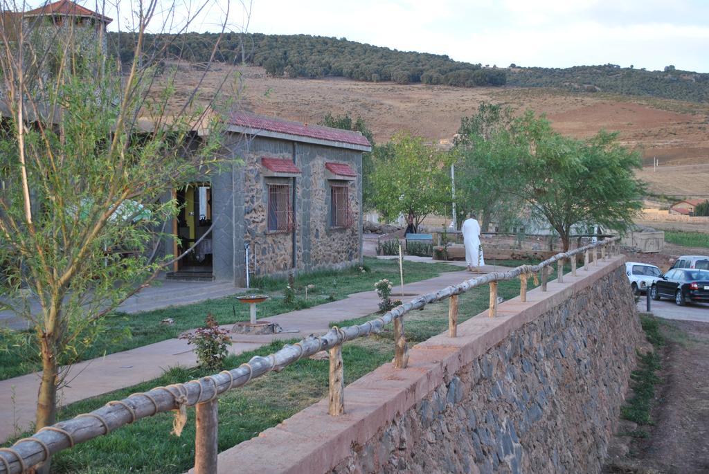 Hotel Tamanoucht Ifrane  Exteriér fotografie